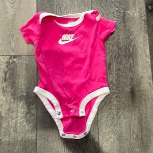 Nike onesies 6 month